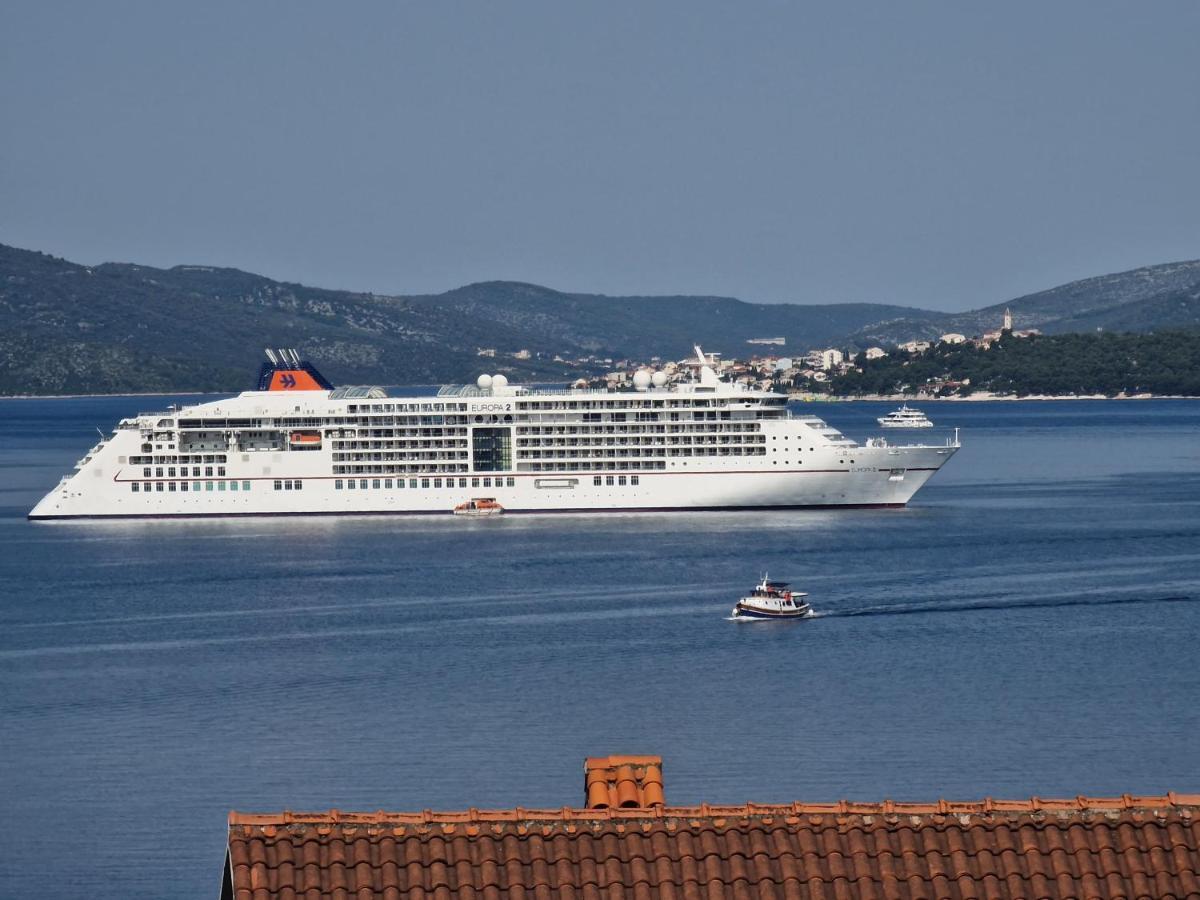 Apartmani Island Trogir Eksteriør bilde