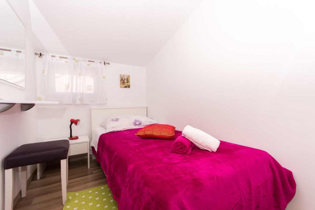 Apartmani Island Trogir Eksteriør bilde