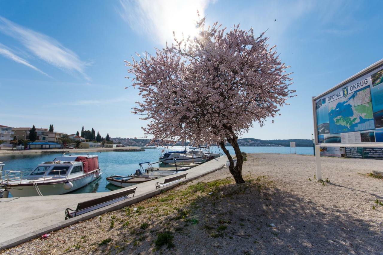 Apartmani Island Trogir Eksteriør bilde