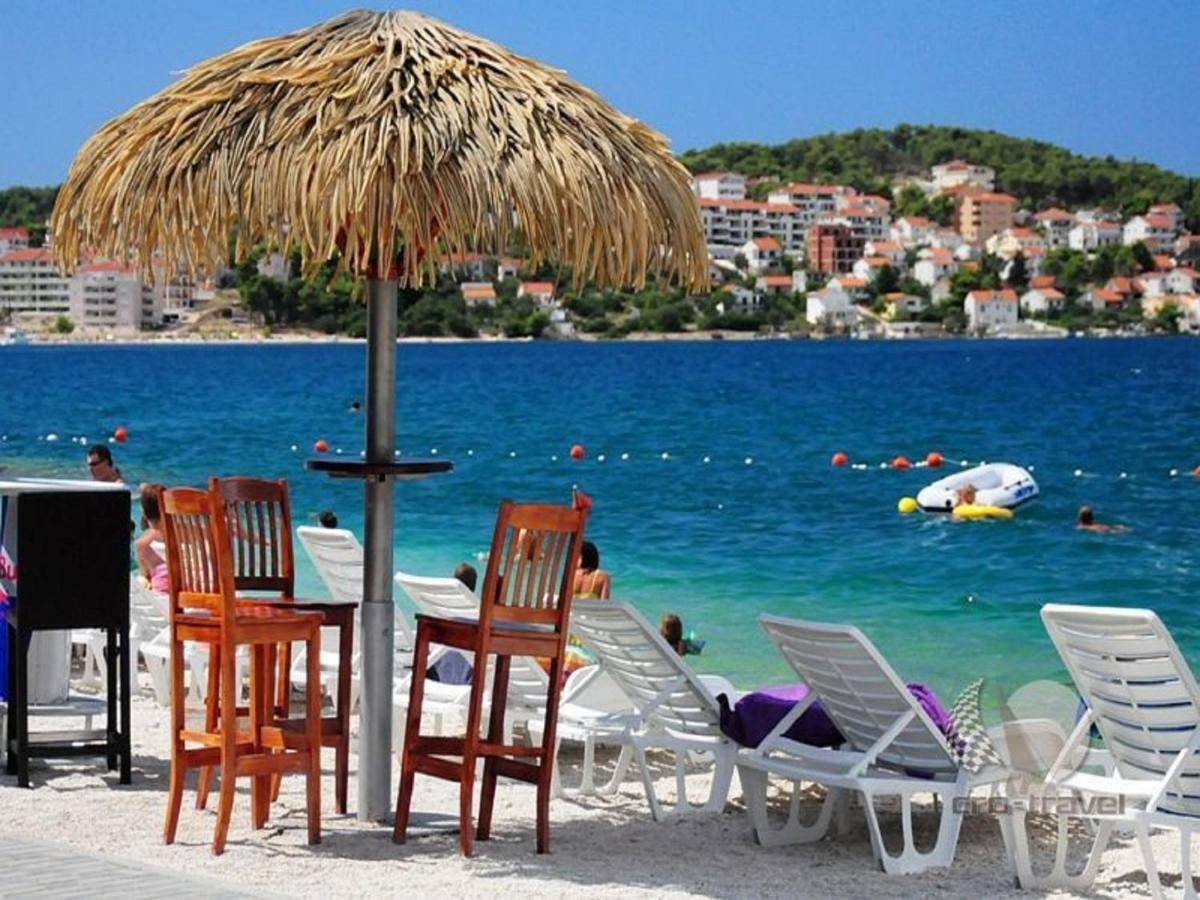 Apartmani Island Trogir Eksteriør bilde