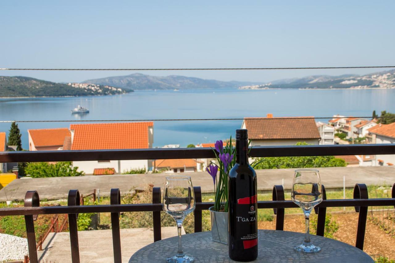 Apartmani Island Trogir Eksteriør bilde