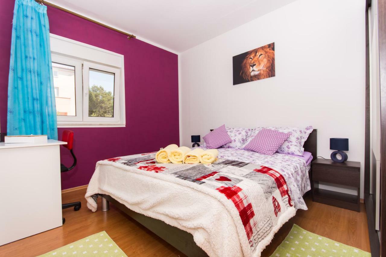 Apartmani Island Trogir Eksteriør bilde