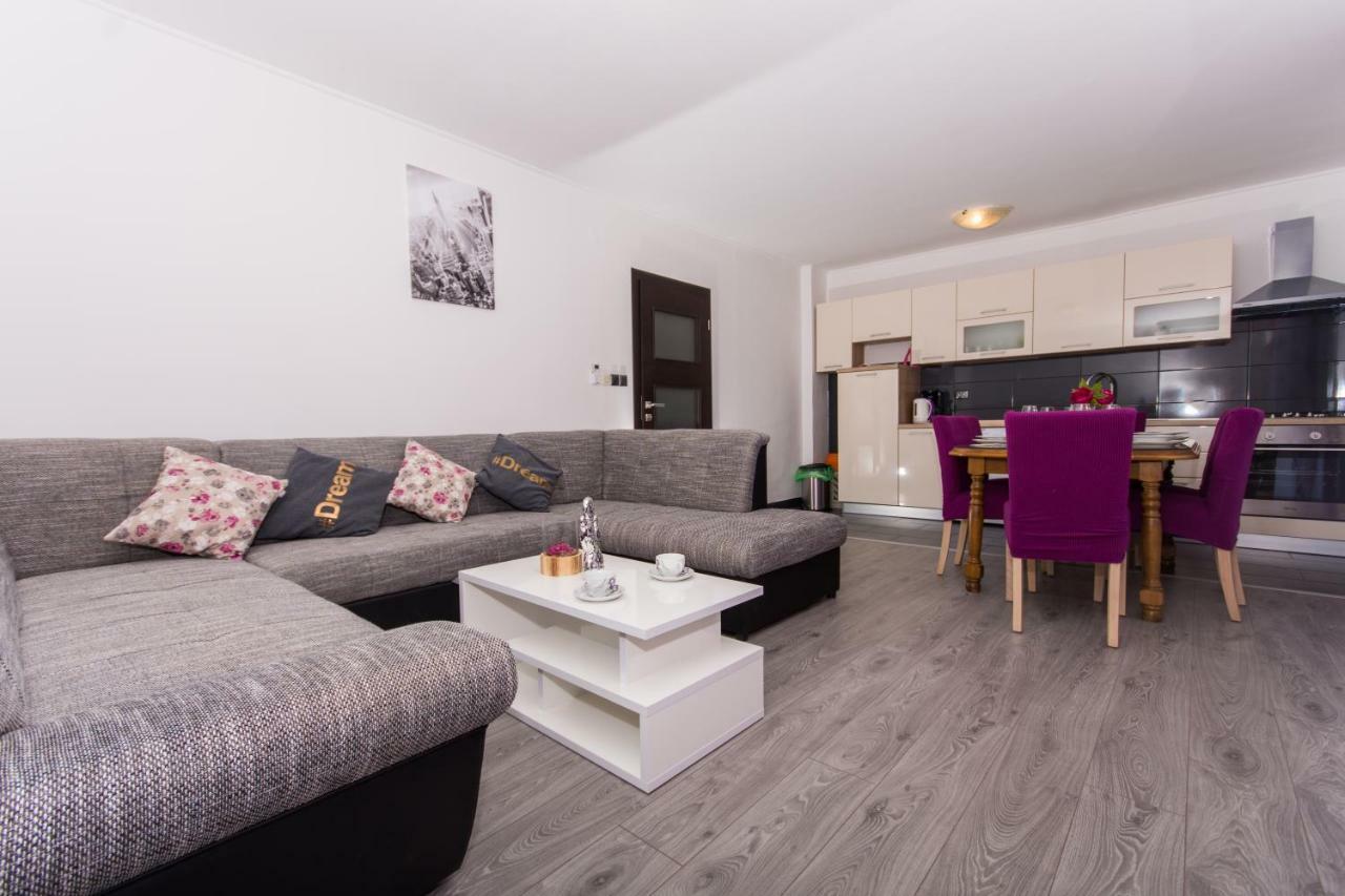 Apartmani Island Trogir Eksteriør bilde