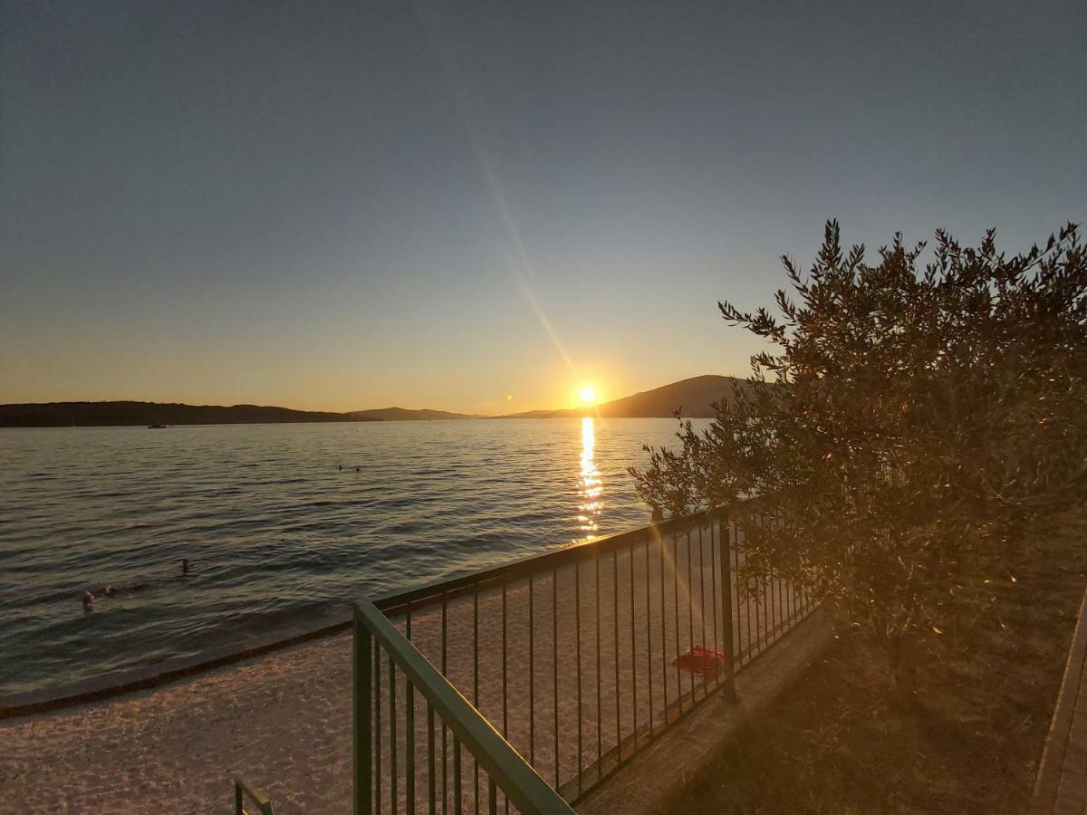Apartmani Island Trogir Eksteriør bilde